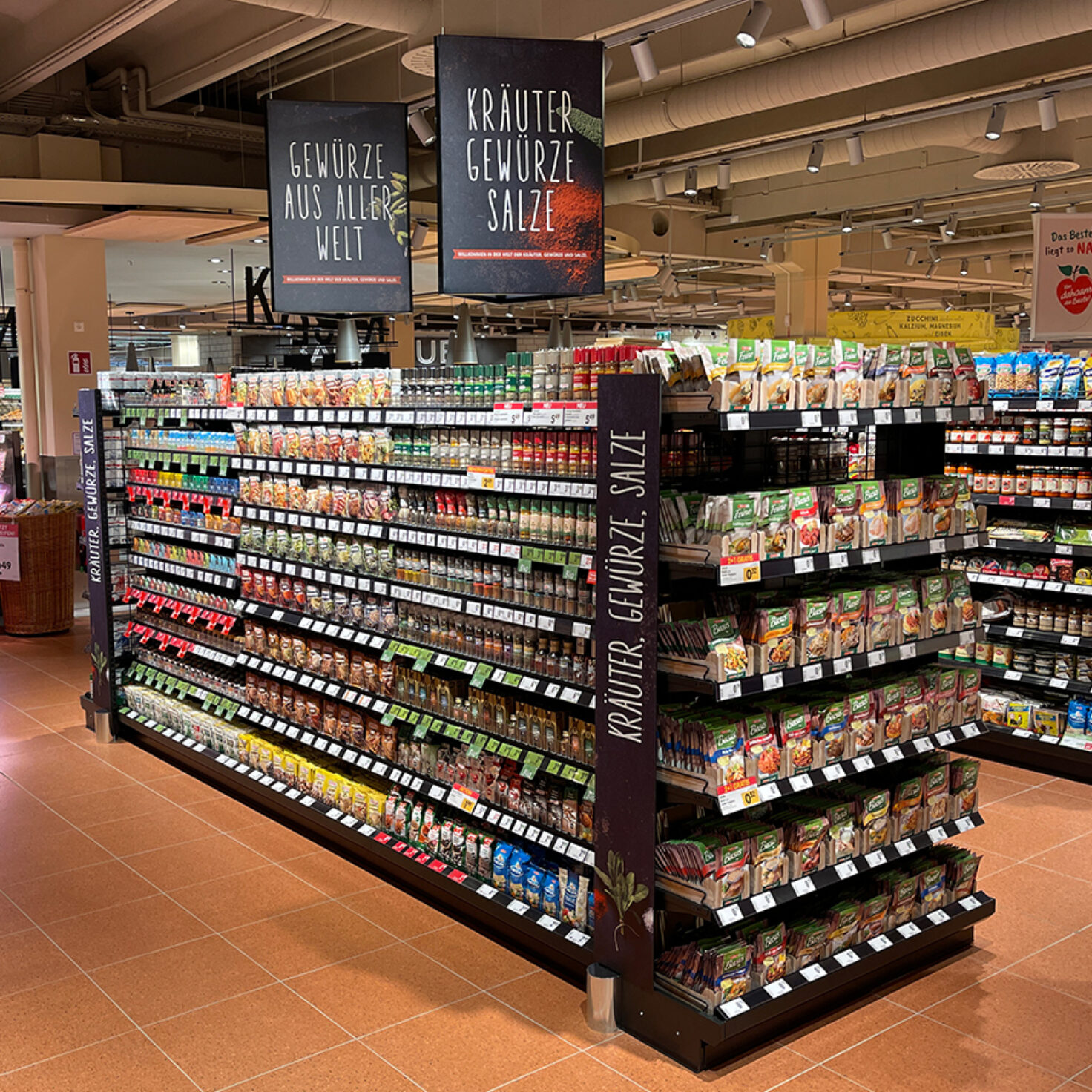 Interspar Graz Gewürz Regal