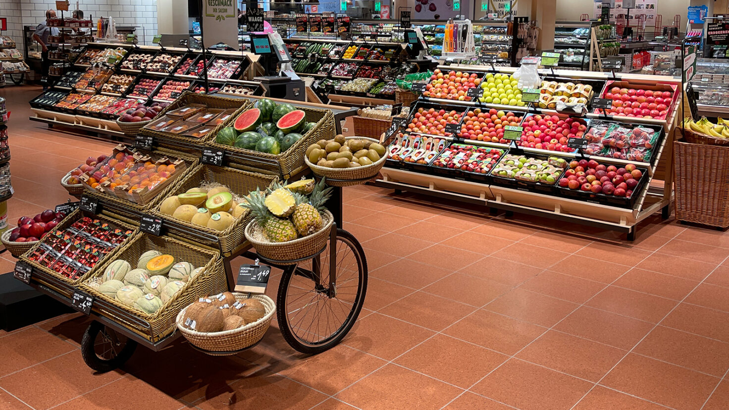 Interspar Graz Obst Regale